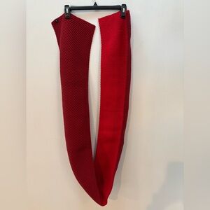 Red Textured Knit Scarf